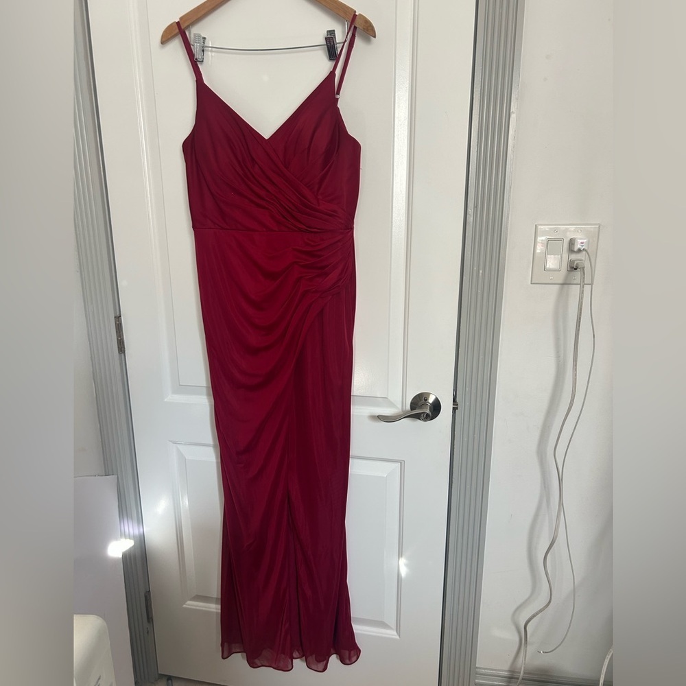Azazie Burgundy Sheath Pleated Chiffon Dress Maxi Dress size 14 formal wedding